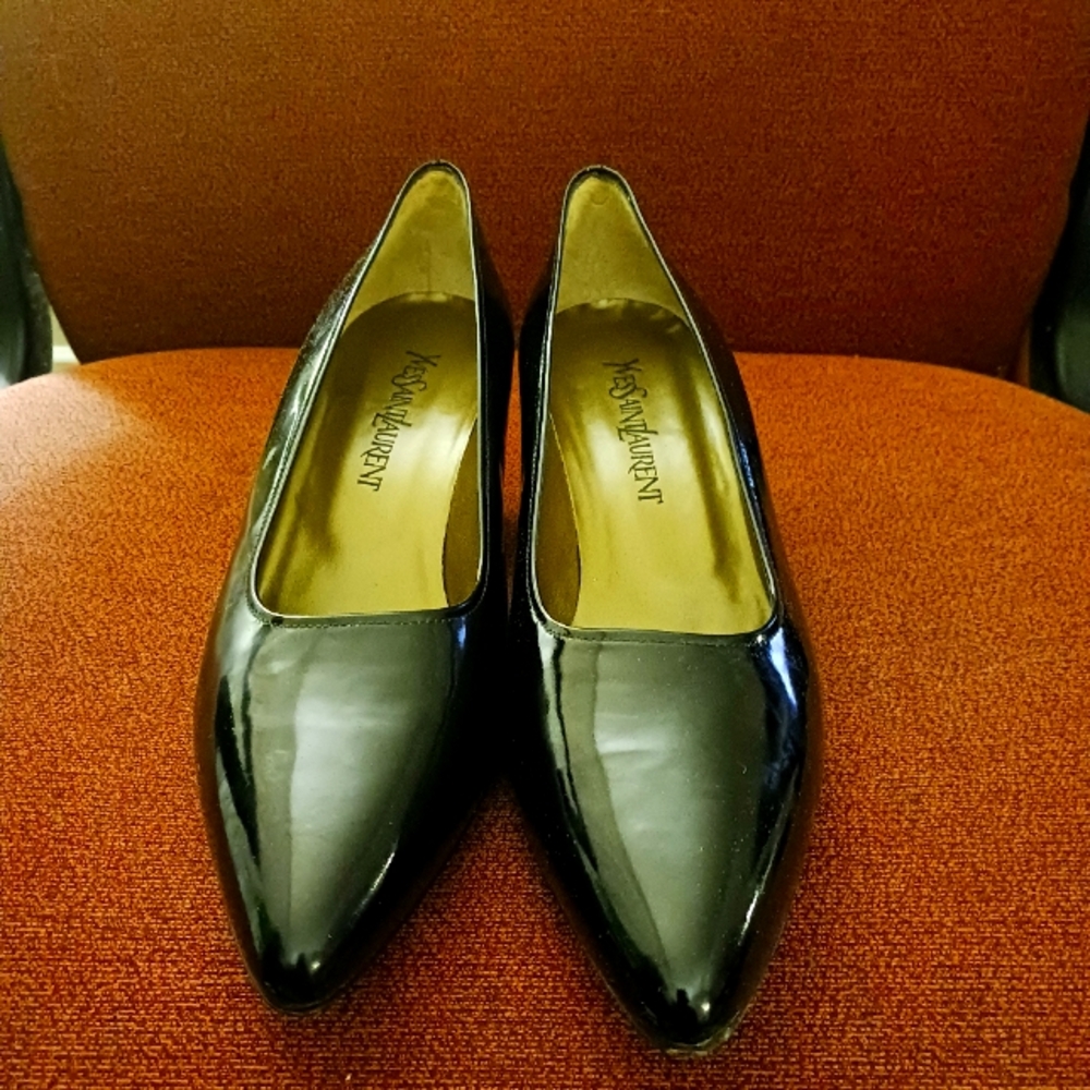 Yves Saint Laurent Black Heels
